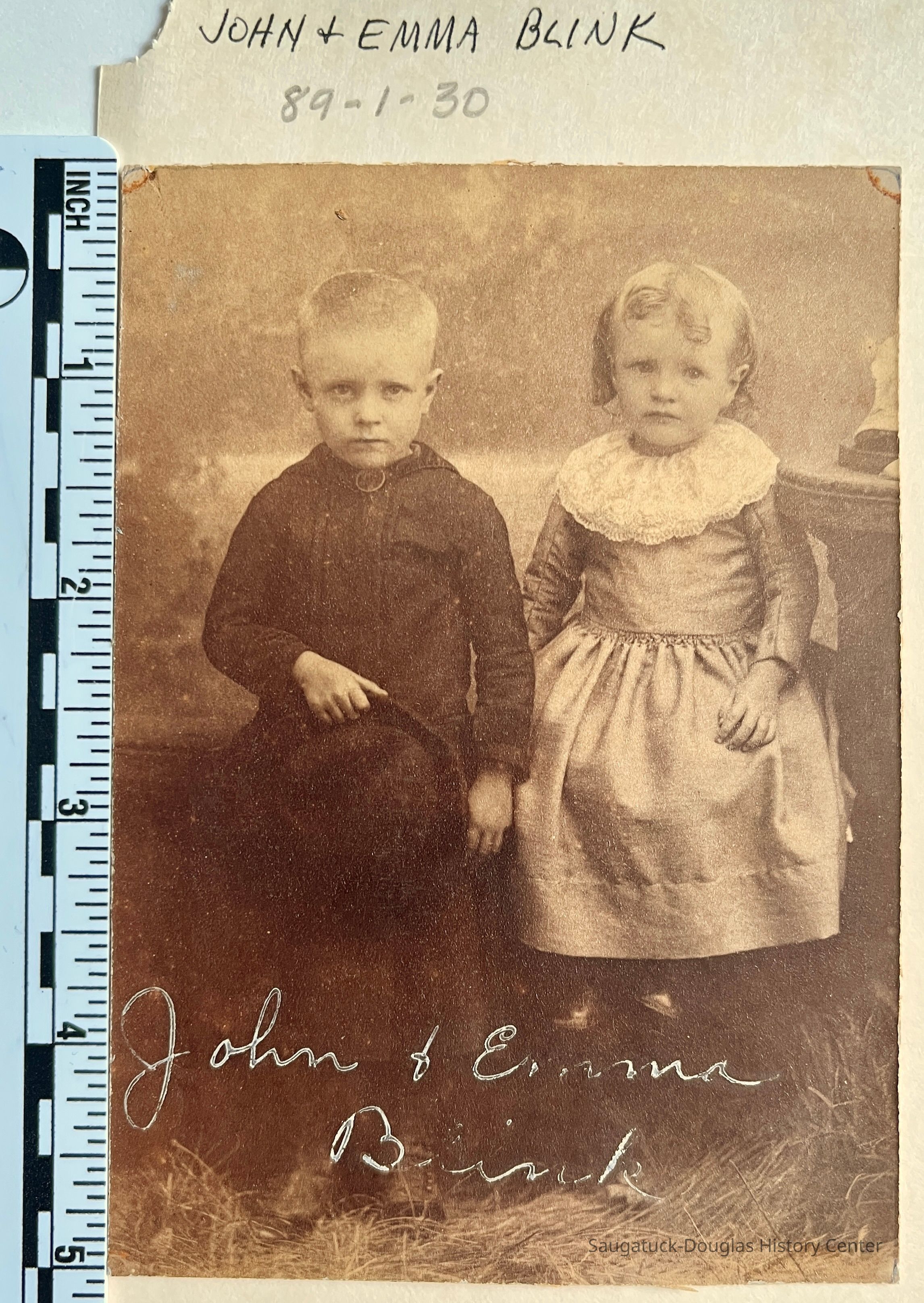          John and Emma Blink picture number 1
   