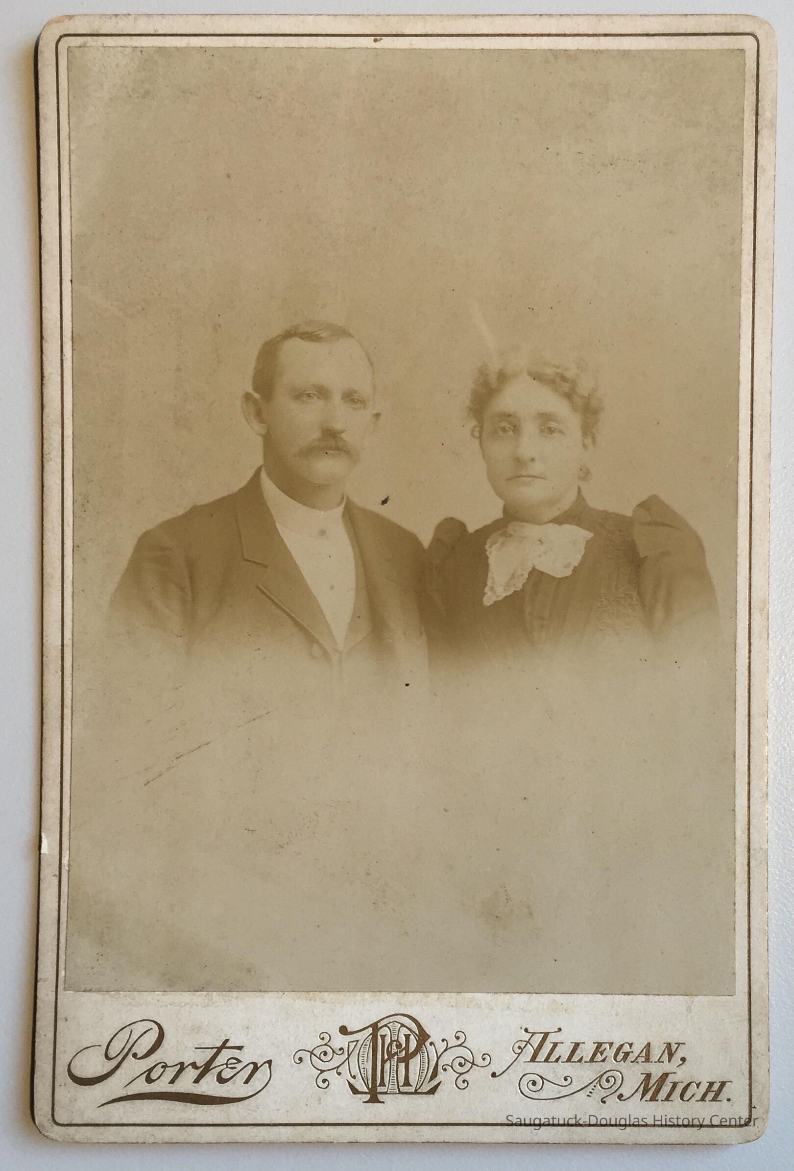          Wallace and Anna Rouse picture number 1
   