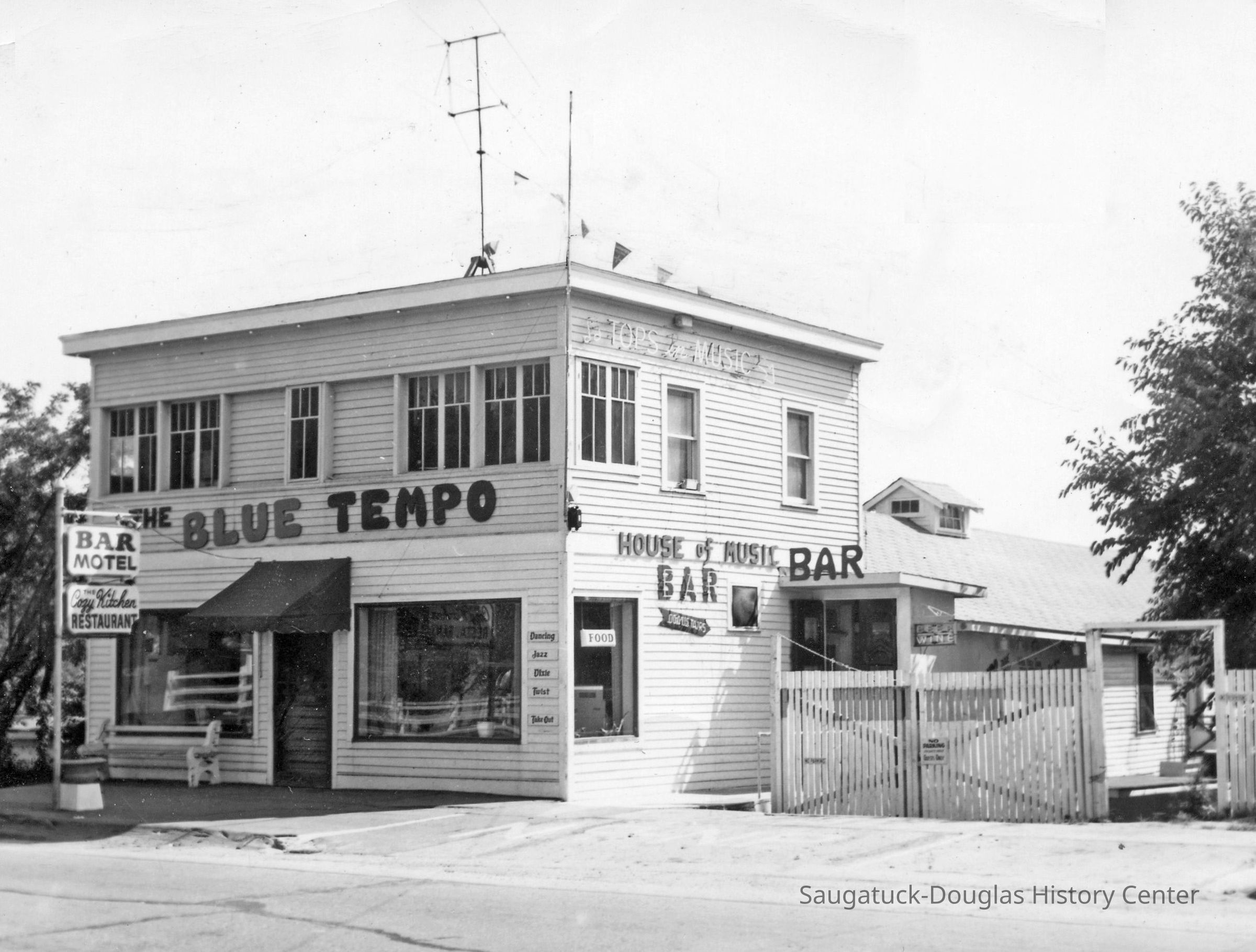          Blue Tempo tu.jpg 770KB - Blue Tempo ca 1962; Digital file from Jack Sheridan Drive 2021.72.02
   