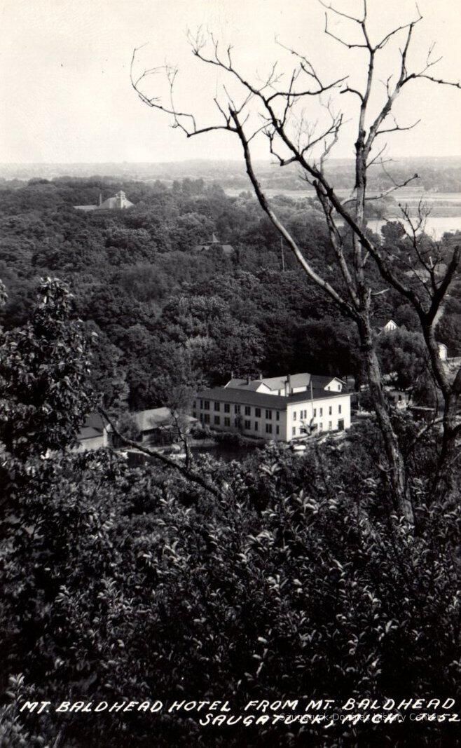          Mt Baldhead Hotel
   