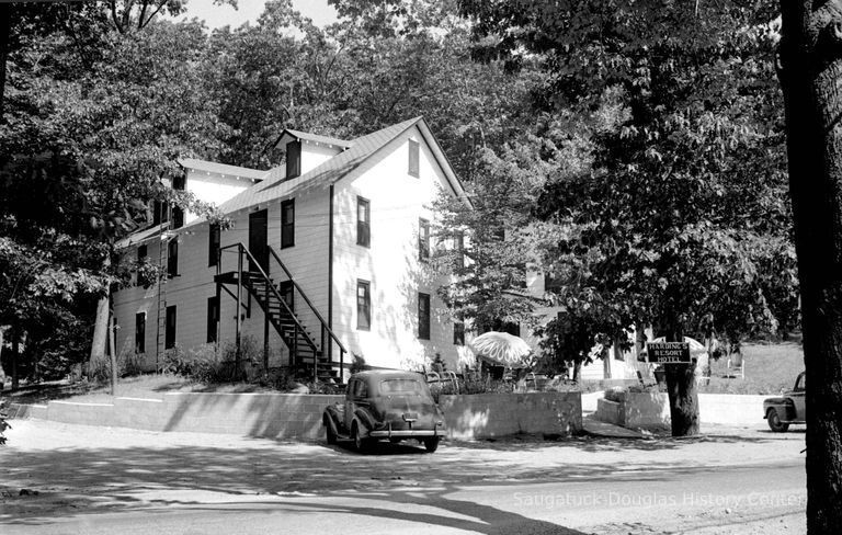          This image was featured as History Mystery #66 with the solution: The Harding Hotel located on Park Street one block south of the ferry landing.
   