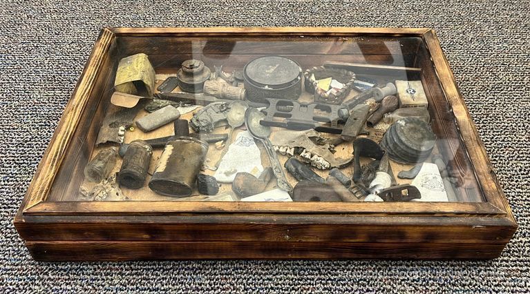          Shadow box mystery collection picture number 1
   