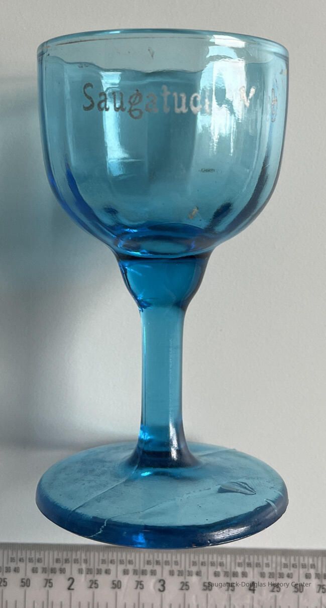 Blue glass goblet picture number 1