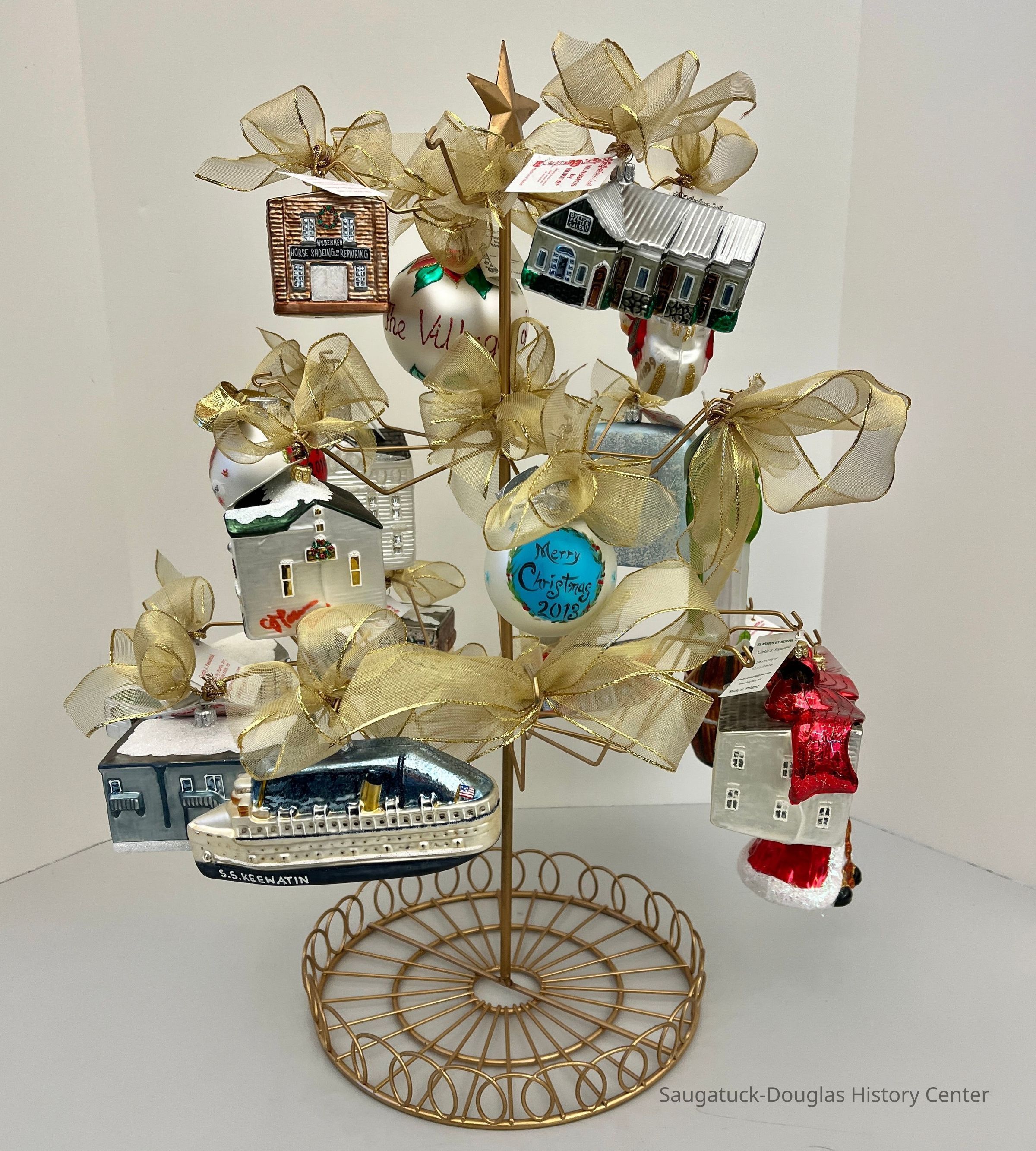          Ornament Tree picture number 1
   