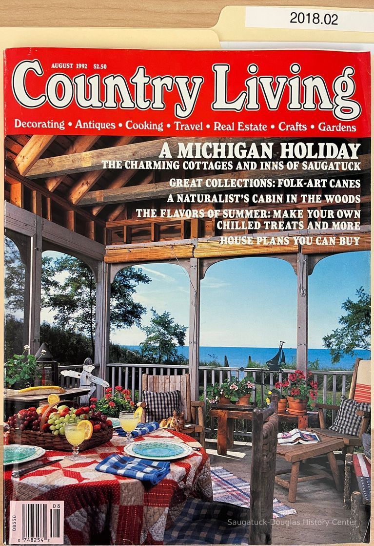          A Michigan Holiday, The Charming Cottages and Inns of Saugatuck picture number 1
   