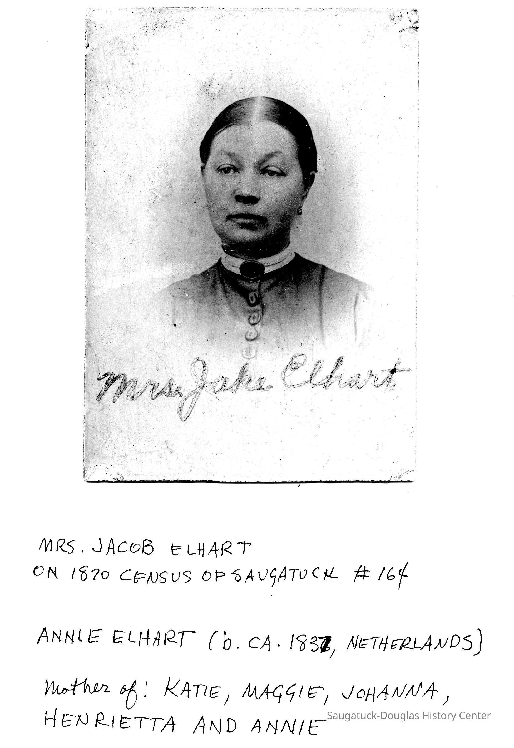          89-1-77 Mrs. Jake Elhart.jpg 644KB
   