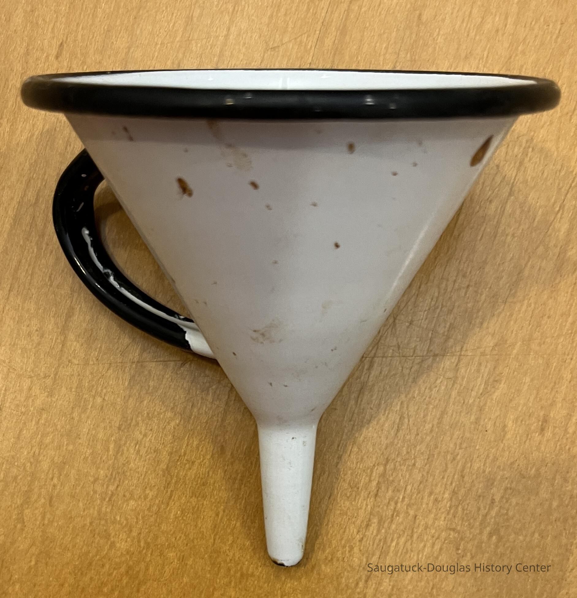          Funnel picture number 1
   