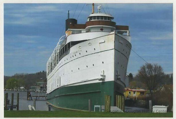          SS Keewatin at Saugatuck dock
   