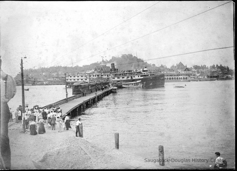          Interurban at Macatawa ca 1900.jpg 3.2MB
   