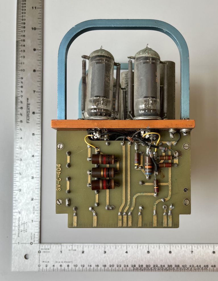          Radar module 6 tube picture number 1
   