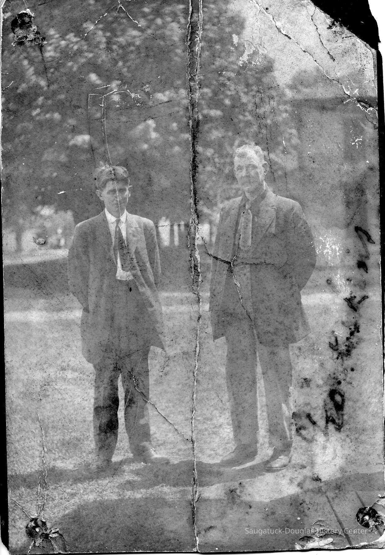          89-1-174_A_Geo_Perkins.jpg 545KB
   