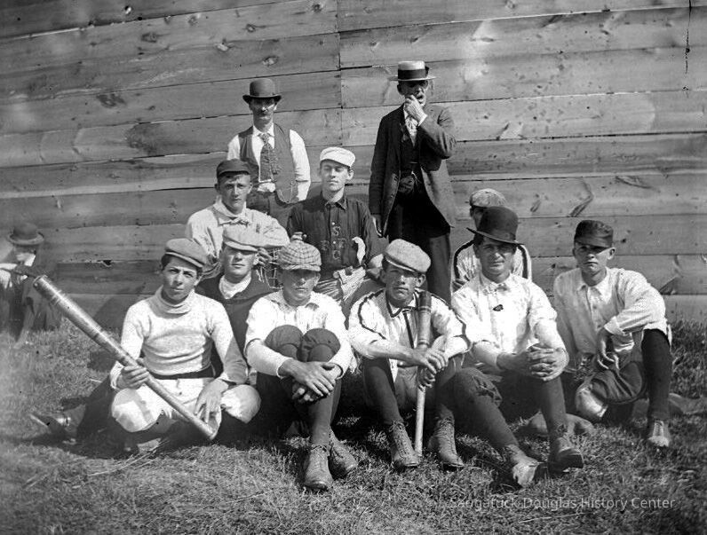 BaseballTeamUNKca1900.jpg 282KB; unknown team