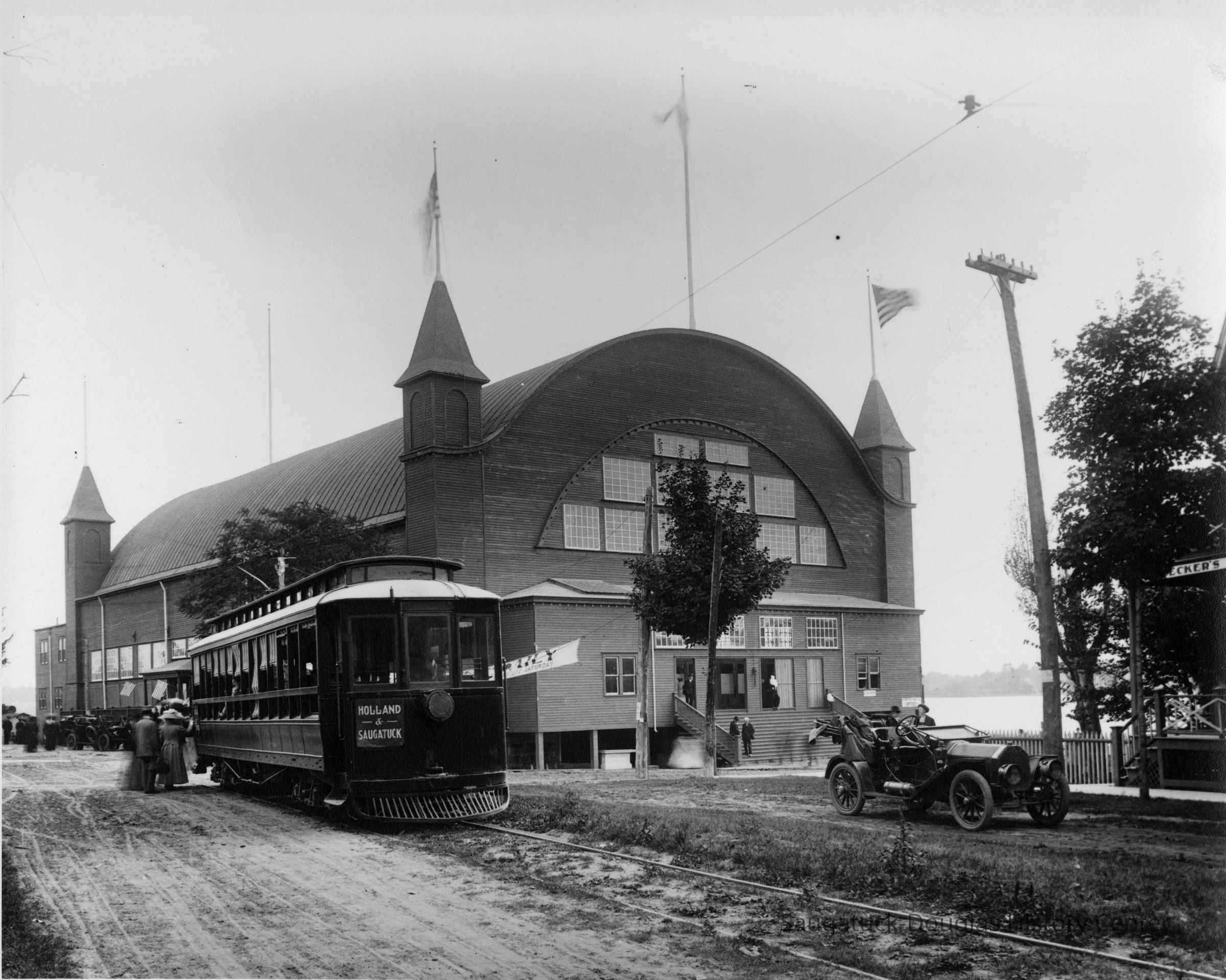          Pavillion1.jpg 4.1MB
   