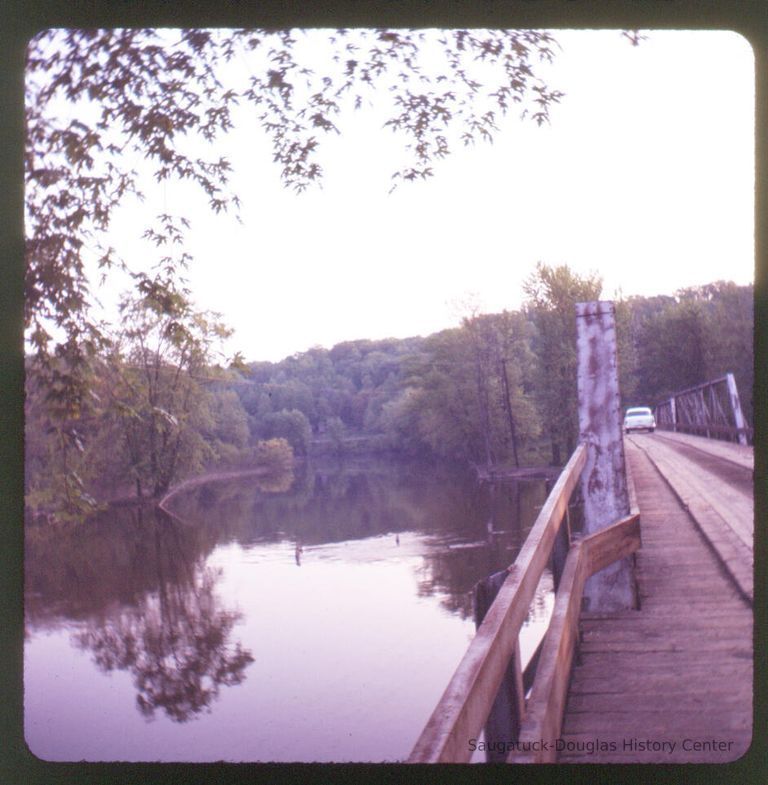          New Richmond Bridge 1962 picture number 1
   