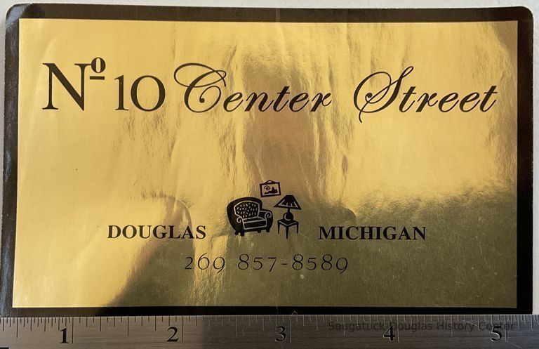          No. 10 Center St. store label picture number 1
   