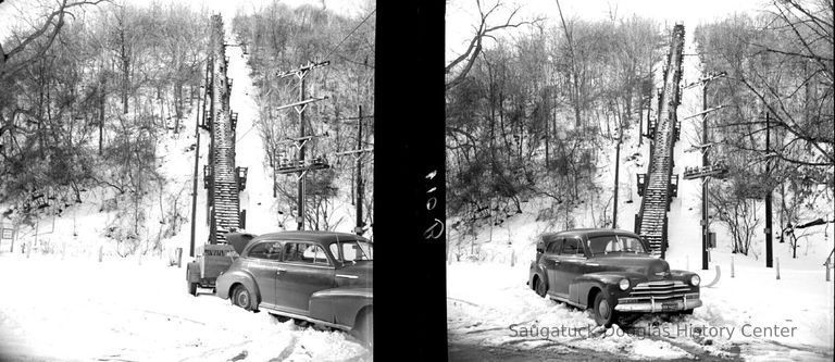          Erecting Christmas Star 1957 picture number 1
   