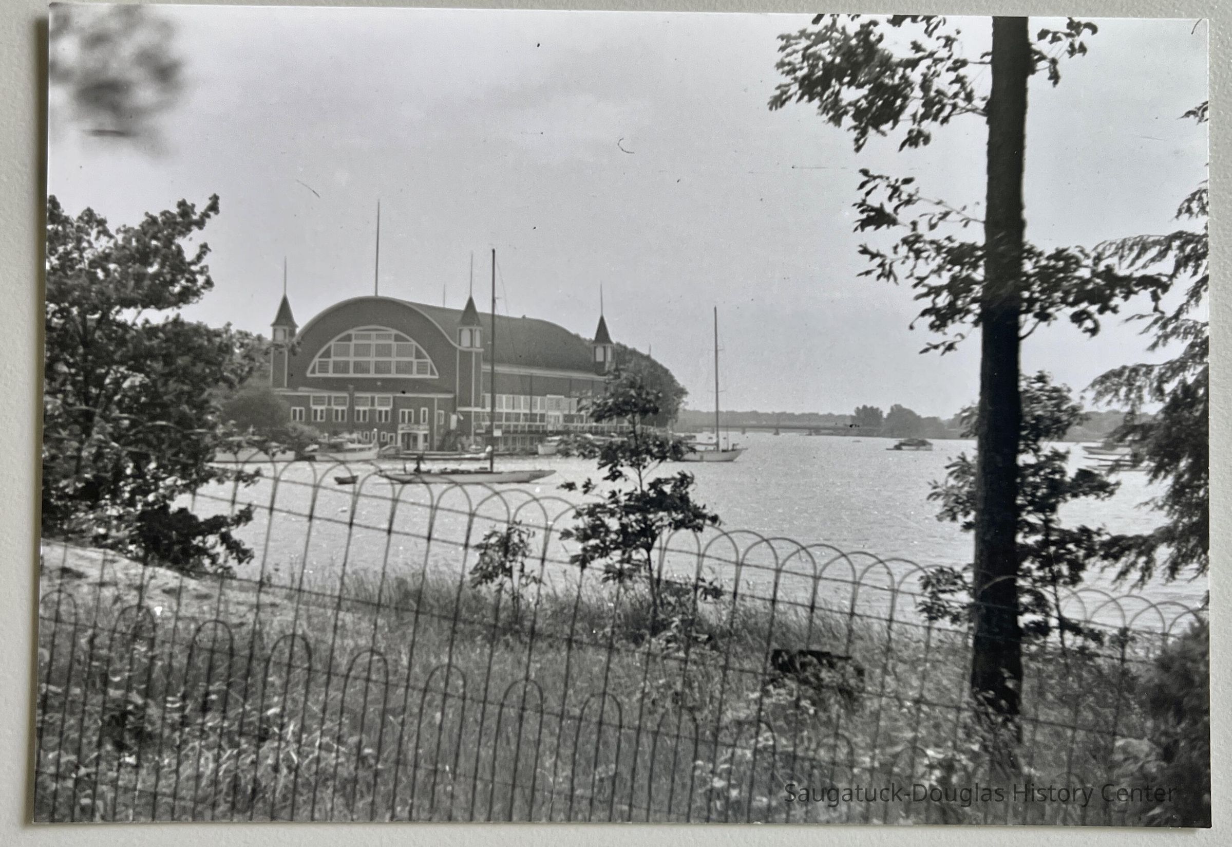 Big Pavilion from opposite shore picture number 1
