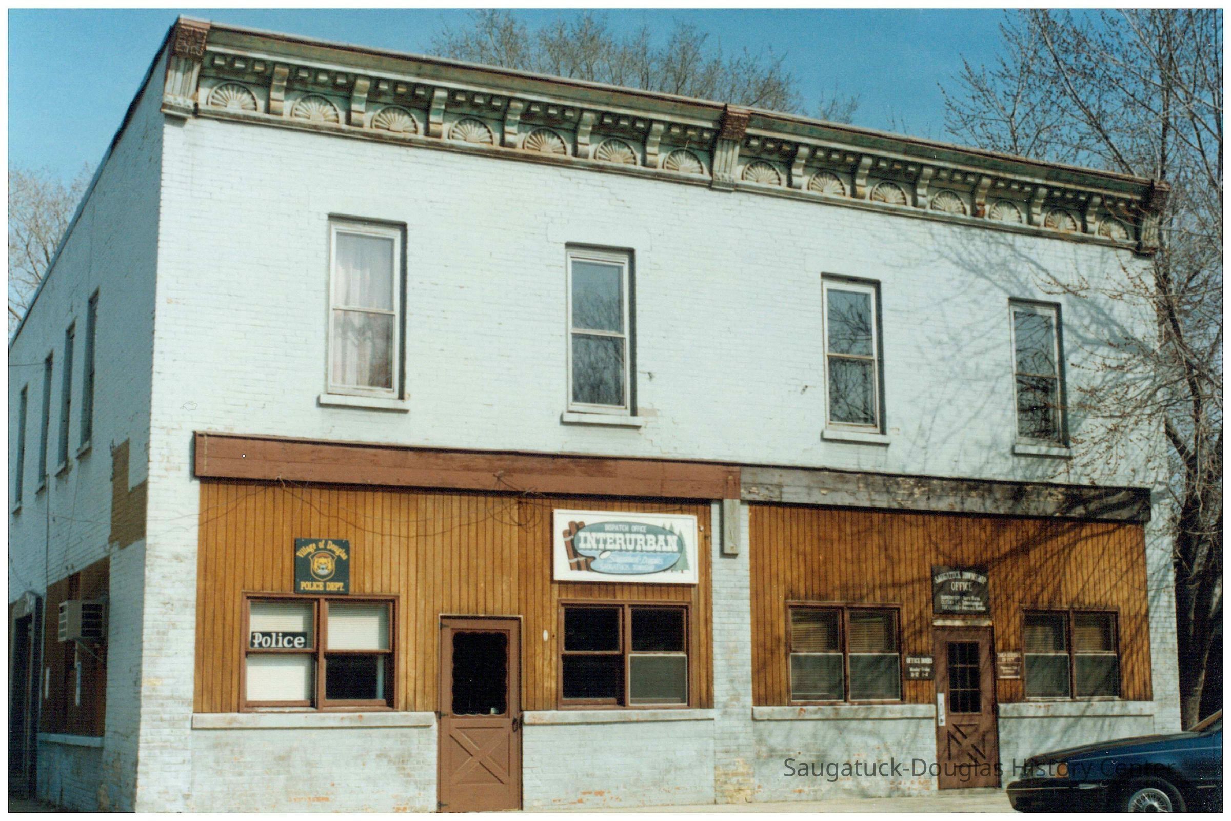          old_school_bldg.jpg 1.2MB
   