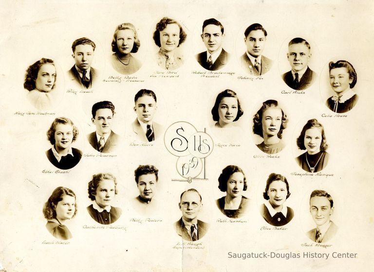          SHS Class of 1939 graduates.jpeg 770KB; Saugatuck High School class of 1939
Mary Jane Troutman, Riley Leach, Betty Davis, Jane Bird, Robert Brackenridge, Johnny Fox, Carl Wicks, Celia House, Ethel Ekdahl, John Peterson, Don Moore, Joyce Force, Olive Reeks, Josephine Monique, Lucile Slater, Catherine Padbury, Betty Powers, L.H. Waugh, Ruth Newnham, Alice Baker, Jack Kreager 
Source: Chris Yoder via email Jan 2023
   