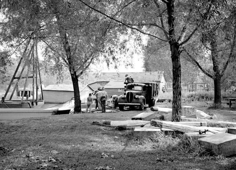 Commercial fishing 1943-1961 - Image 26