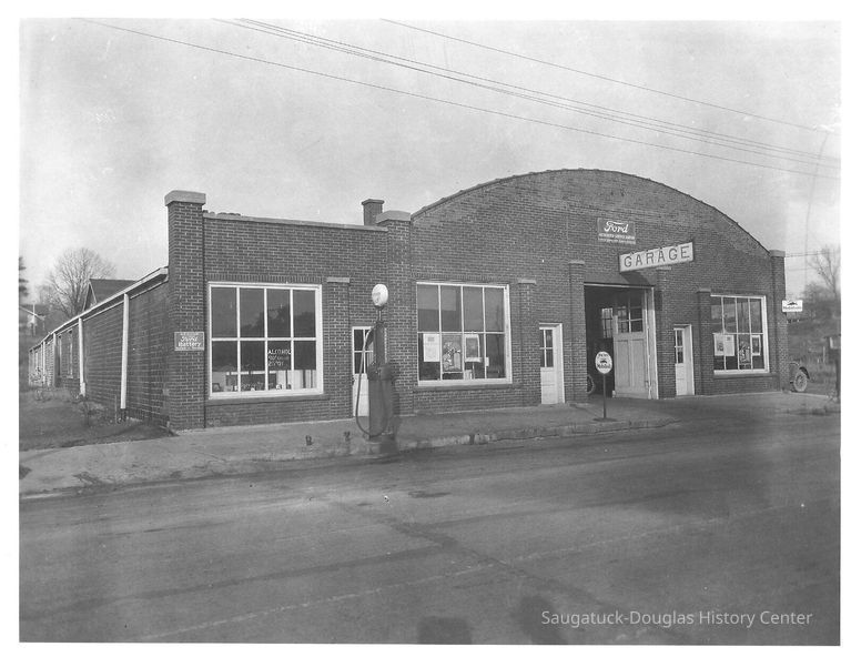          Ford Garage on Culver Street; Origsize: 3 1/2 x 6