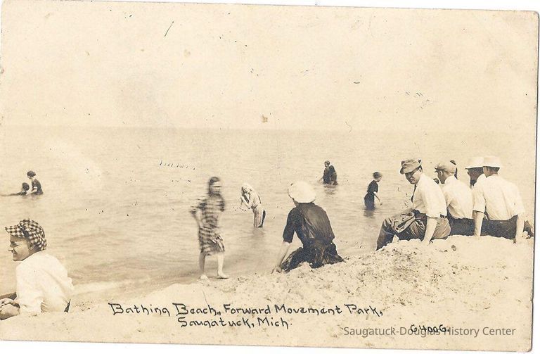Bathing Beach, Forward Movement Park, Saugatuck, Mich G400G