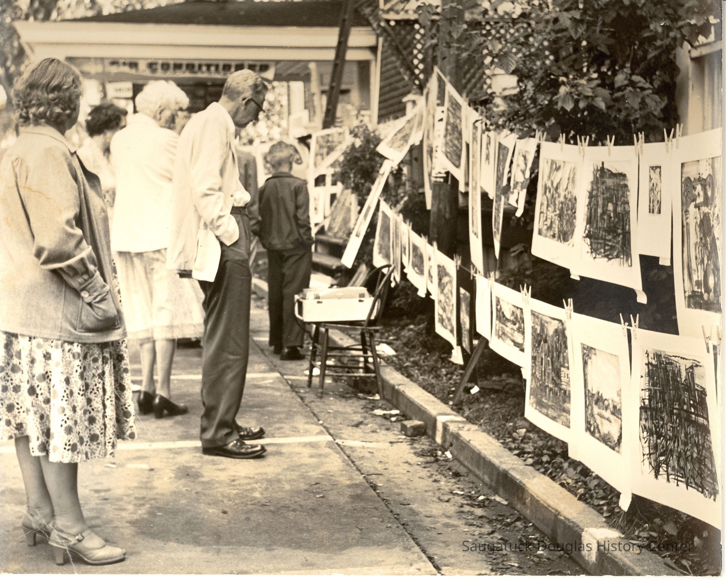          ArtFairPavilion.jpg 4MB
   