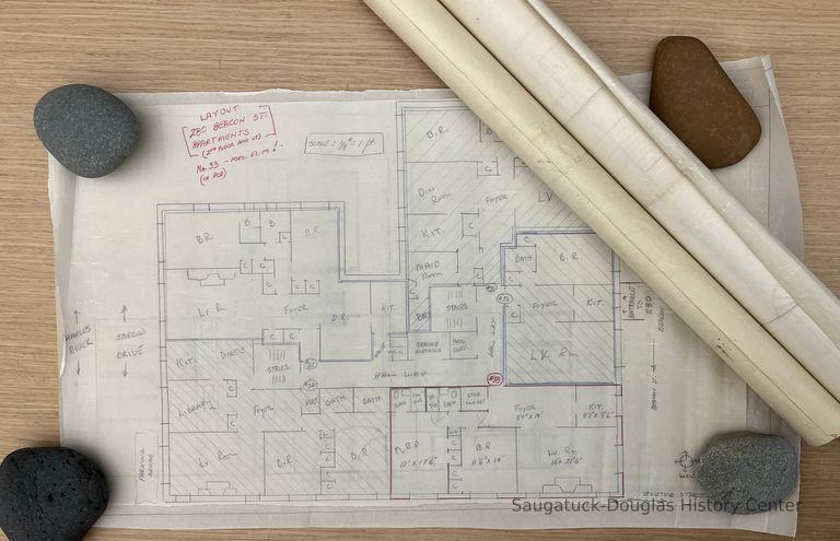          layout for 280 Beacon St. apartments
   