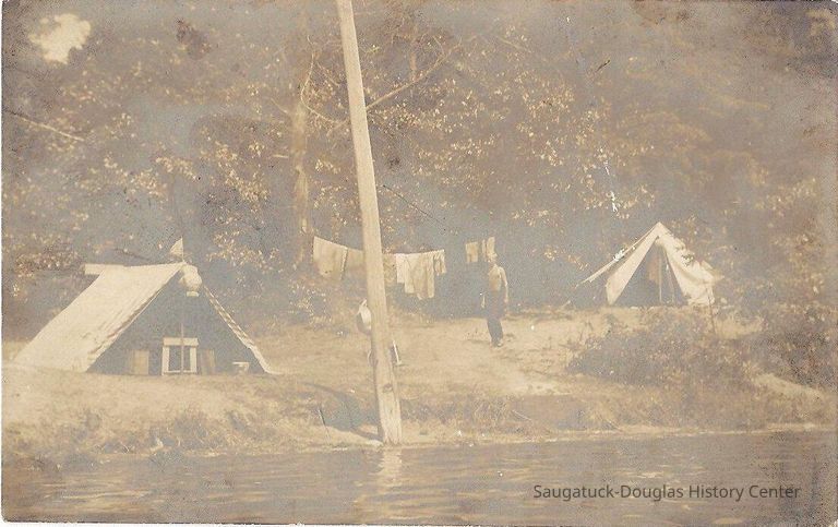          tents on the river; Origsize: 5.5x2.5
   