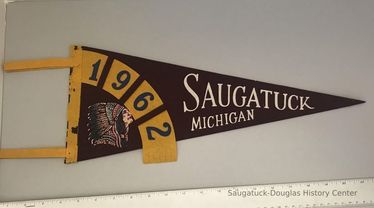          Saugatuck Pennant; Origsize: 6