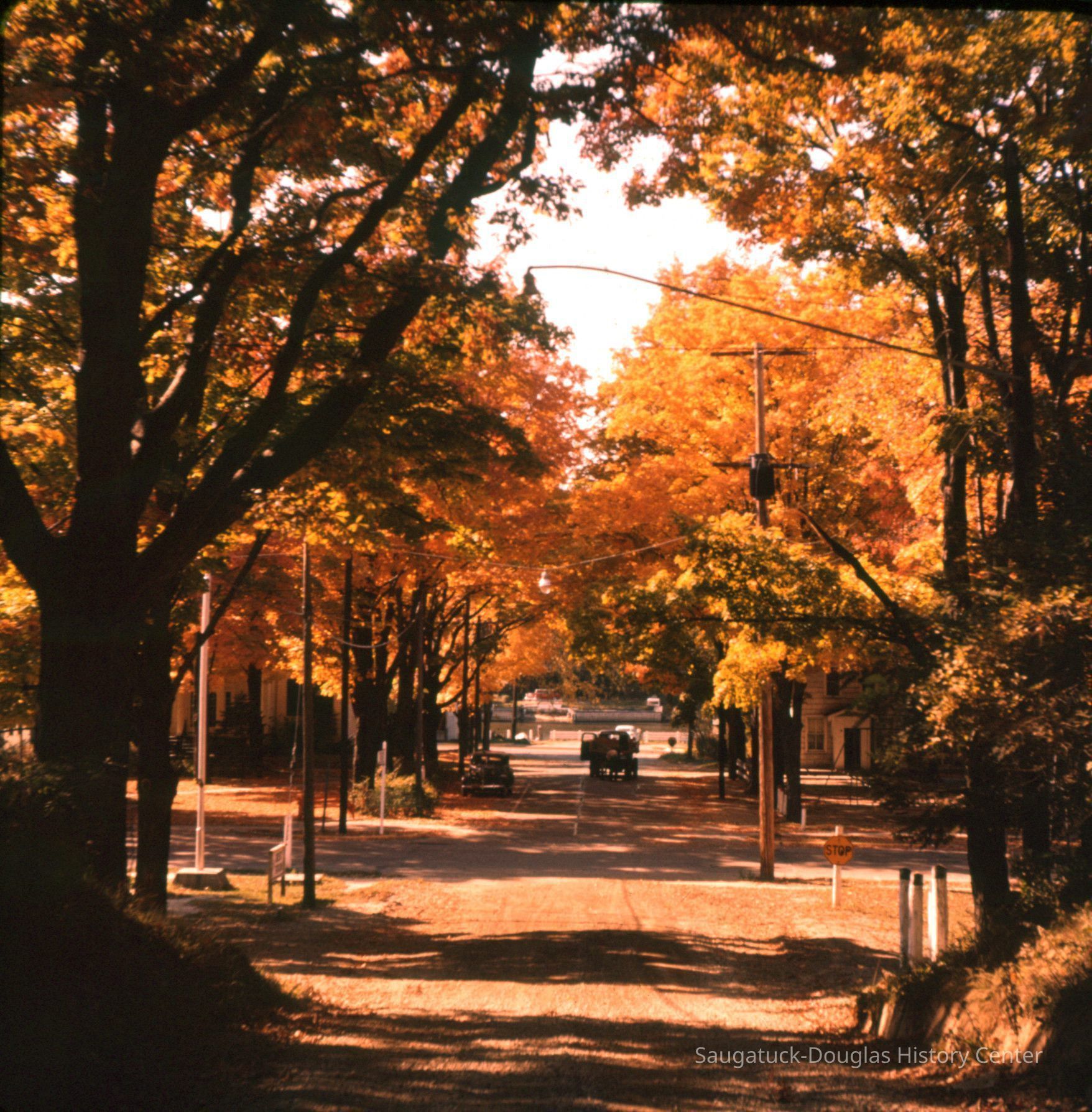 Village_square_Oct_1957.jpg 1.1MB; 1950s slides from Jack Sheridan drive