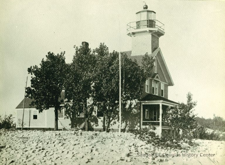          Lighthouse ca 1898.jpg 3.4MB
   