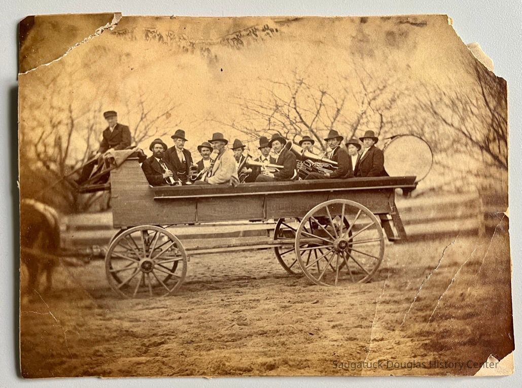 Ganges Band/Eagle House picture number 1