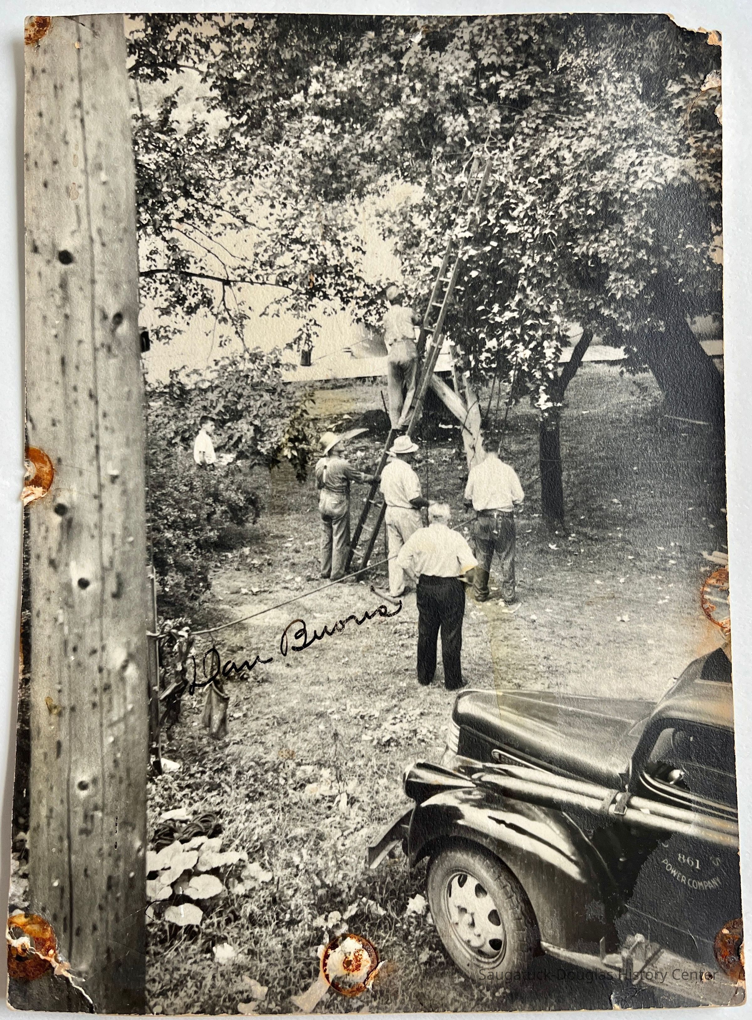          Storm damage and electric line repair picture number 1
   