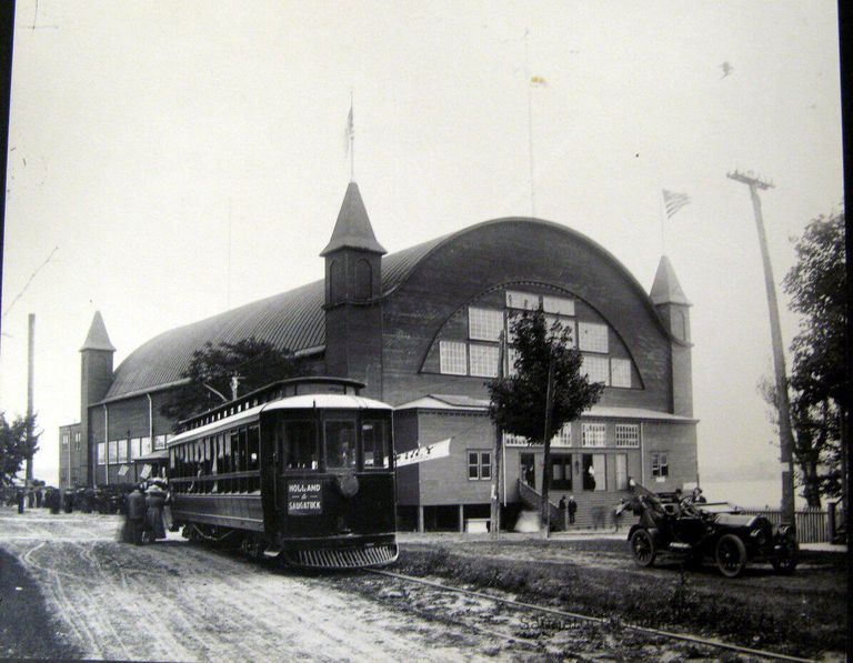          Pavilion exterior shot
   