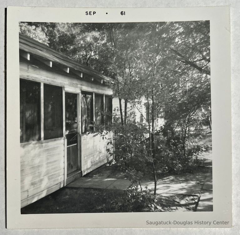          Wren cottage at Presbyterian Camp 1961 picture number 1
   