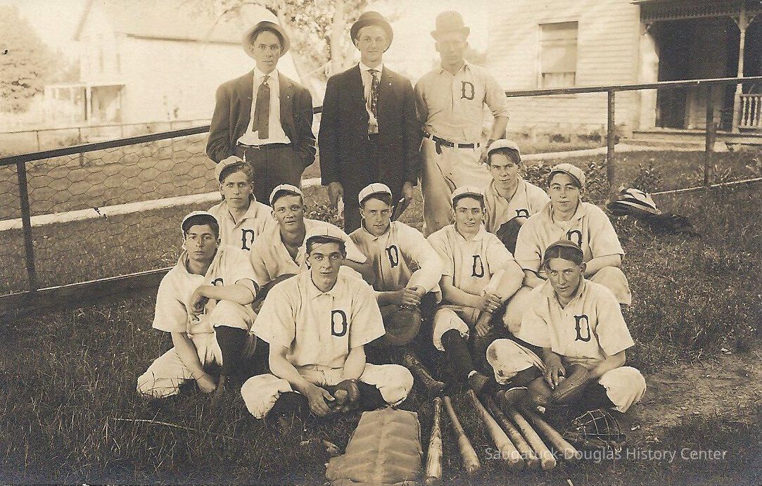          Origformat: Print-Photographic
   