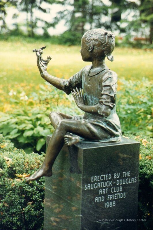          Burr Tillstrom memorial picture number 1
   