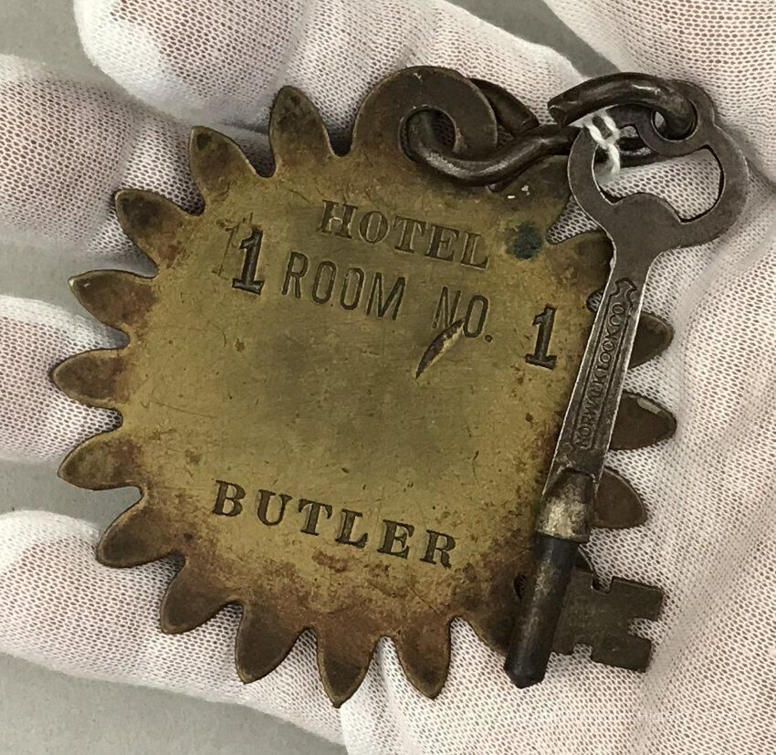          Hotel Butler Key
   