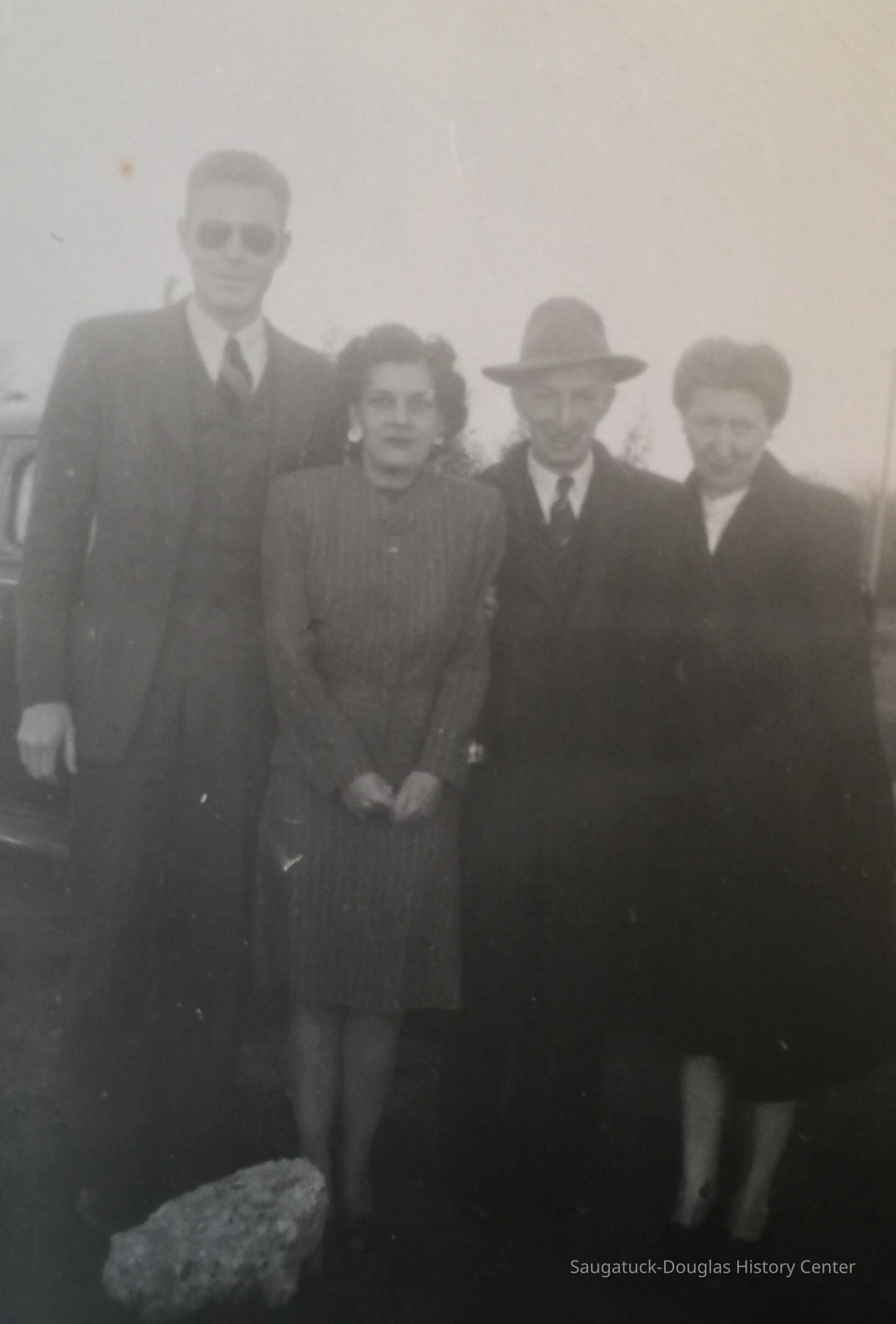 Heath Crow, Fitzy, Henry and Gussie Till picture number 1