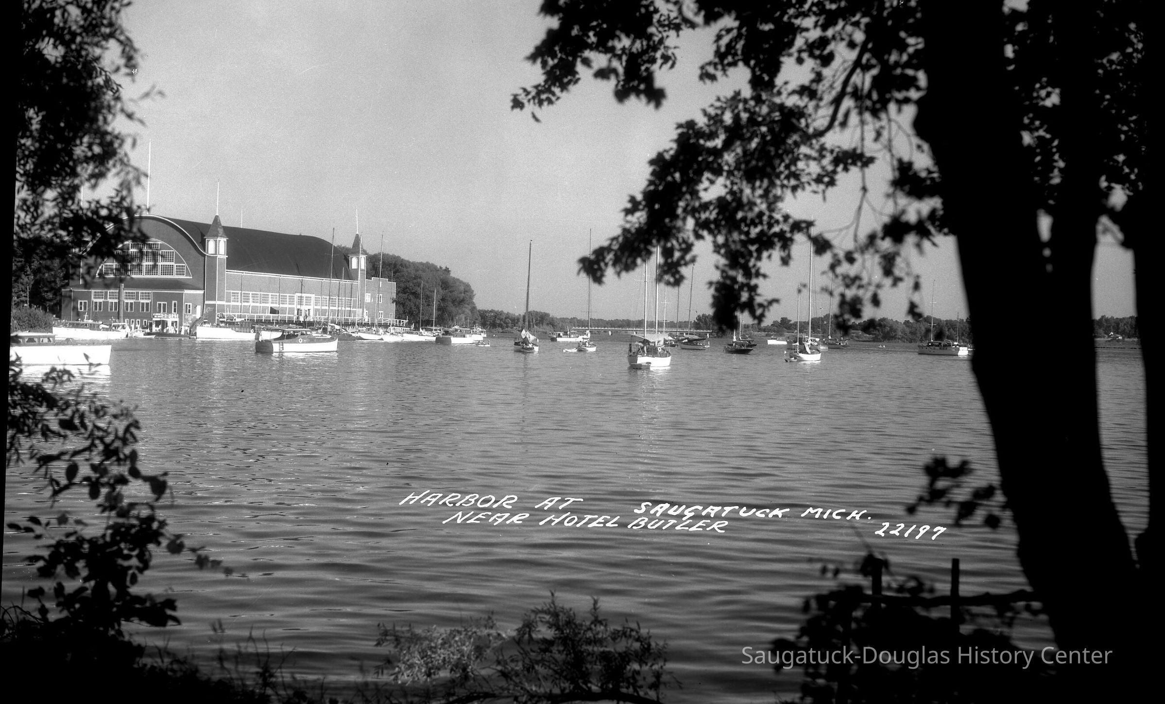 22197 Pavilion_from_Park_st_ca_1940