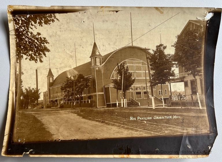          Big Pavilion 1911-1916 picture number 1
   