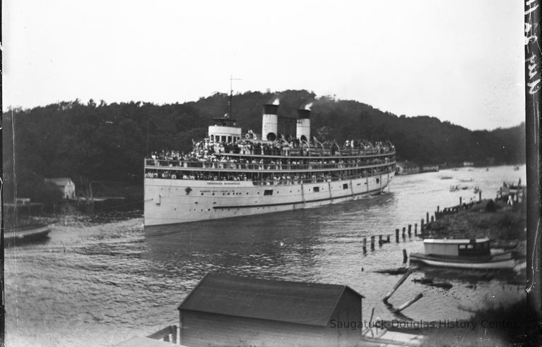          Passenger Ship Theodore Roosevelt picture number 1
   