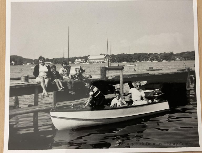          Worthington family in boat picture number 1
   