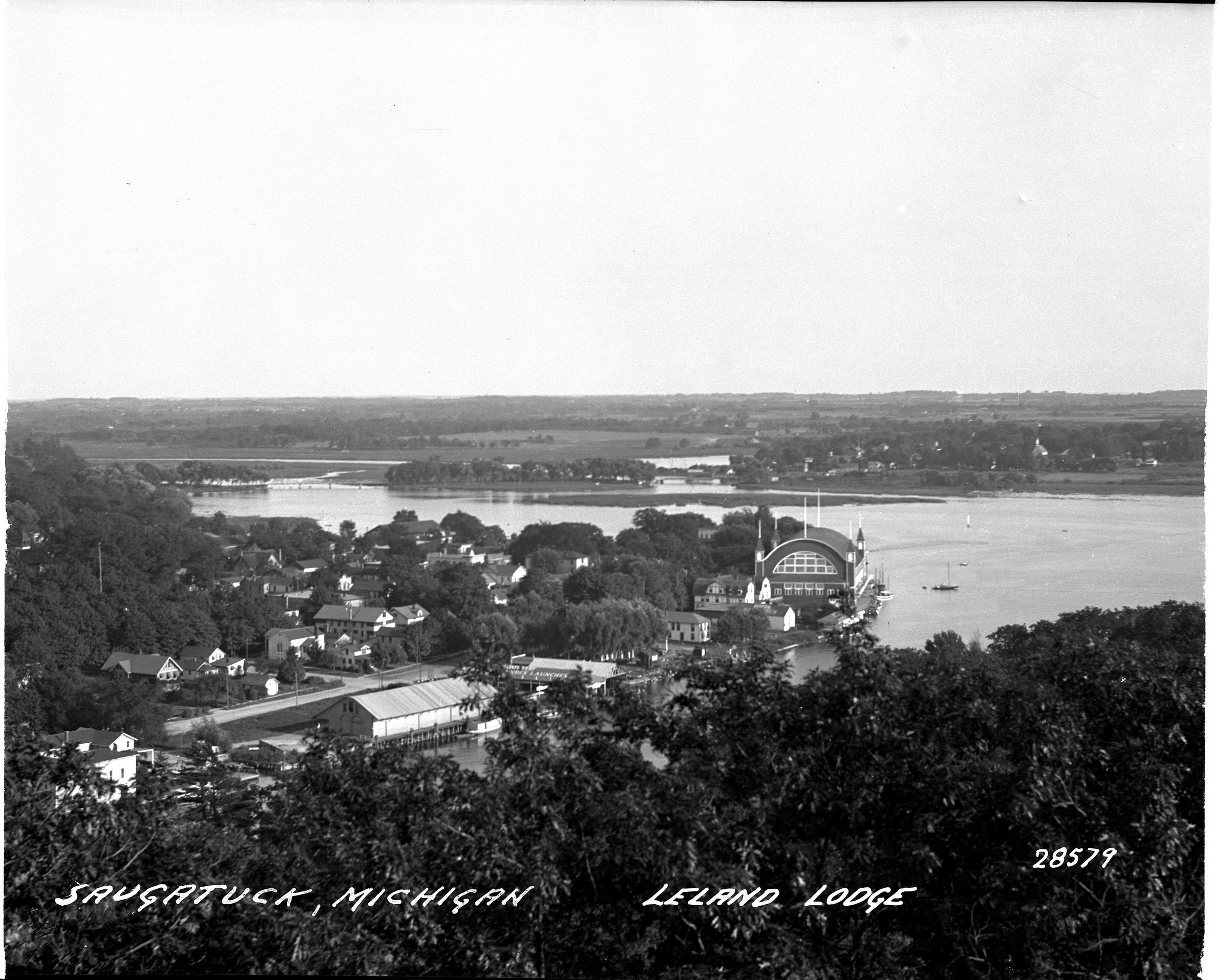 28579 Panorama_ca_1929_1200.jpg