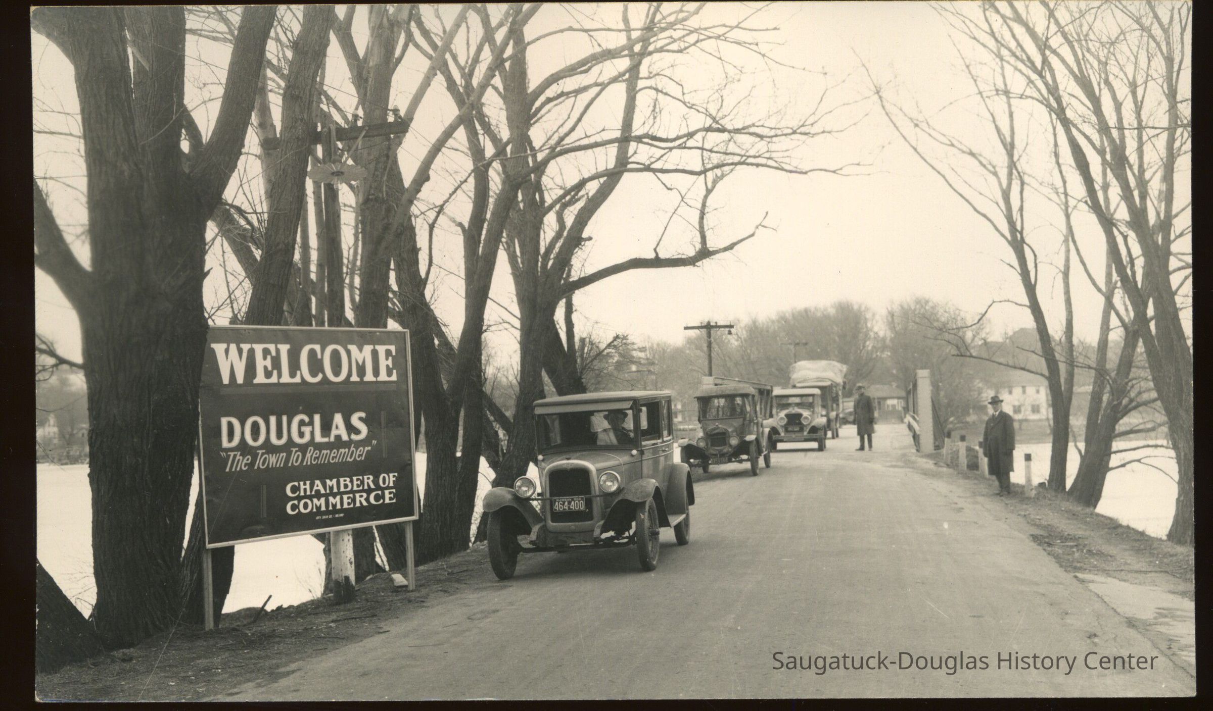          BridgeWithCarsCa1930.jpg 653KB; Douglas The Town to Remember Chamber of Commerce
   