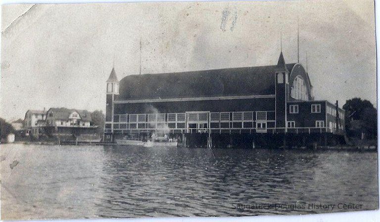          Big Pavilion 1920
   