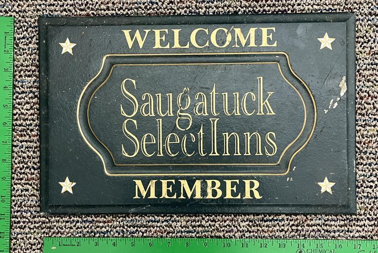          Sign, Saugatuck Select Inns member picture number 1
   