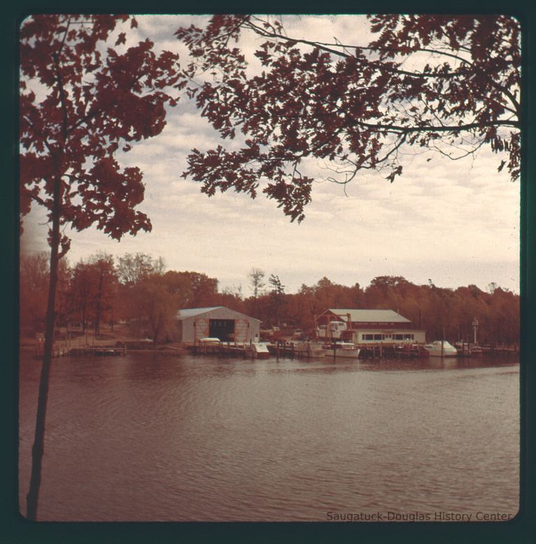          Saugatuck Yacht Service 1961 picture number 1
   