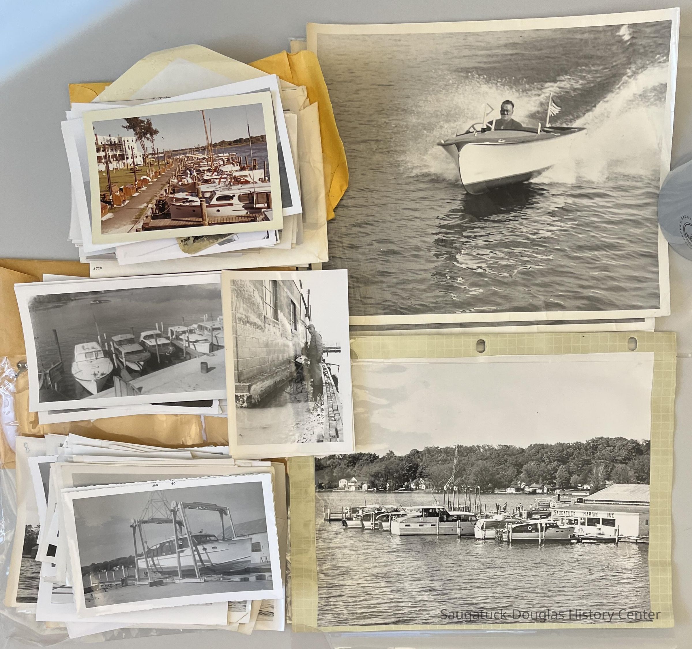 An overview of the dozens of photos